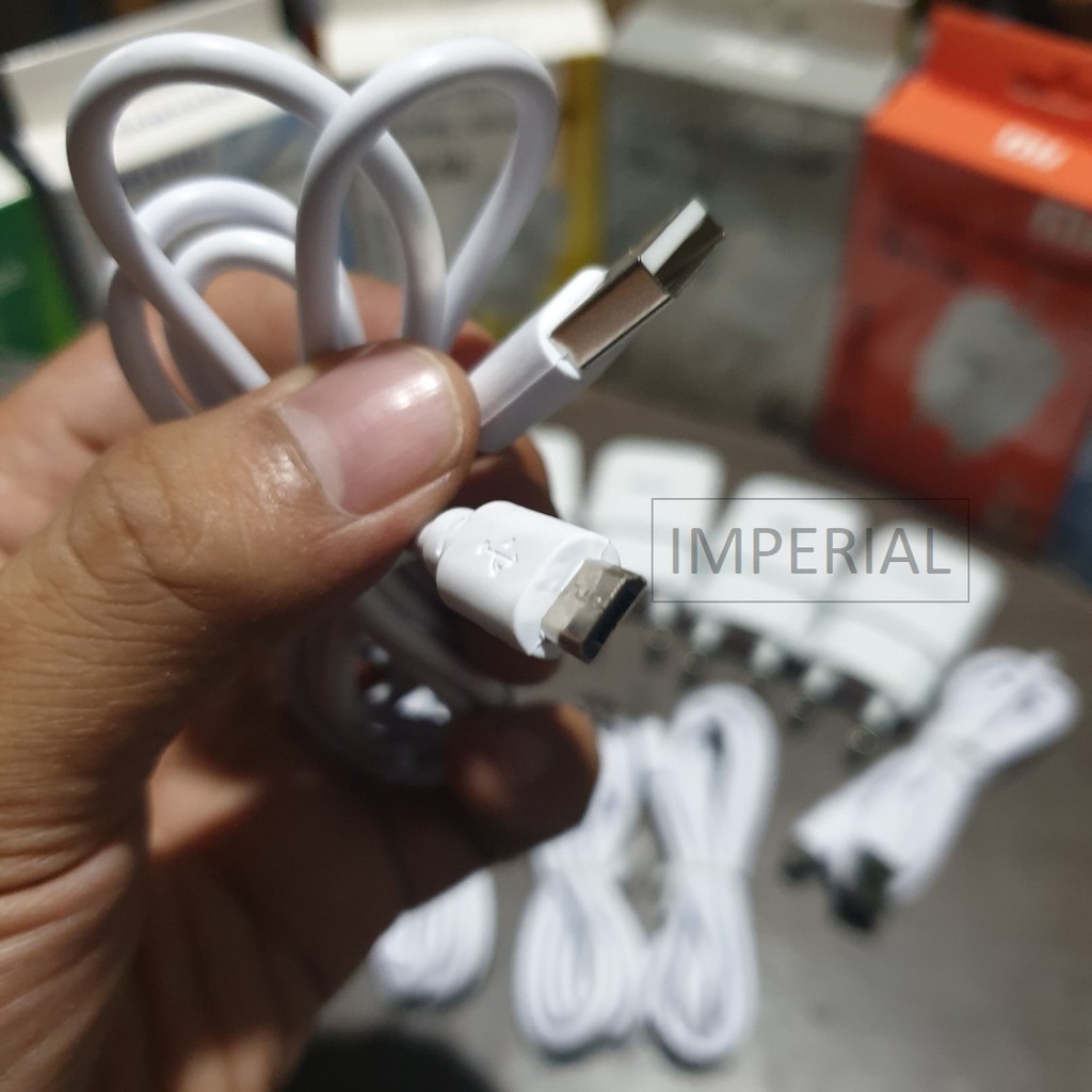 Charger Casan Speaker Al Quran (Kepala cas + Kabel usb)