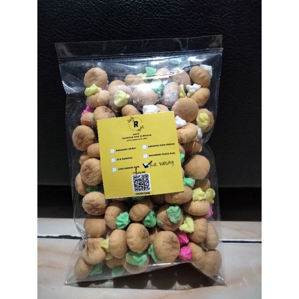 

kue kancing 120 gr #cemilan#kriuk#kembang gula#gem rose#kue kancing#kue kancing warna warni#makanan jadul