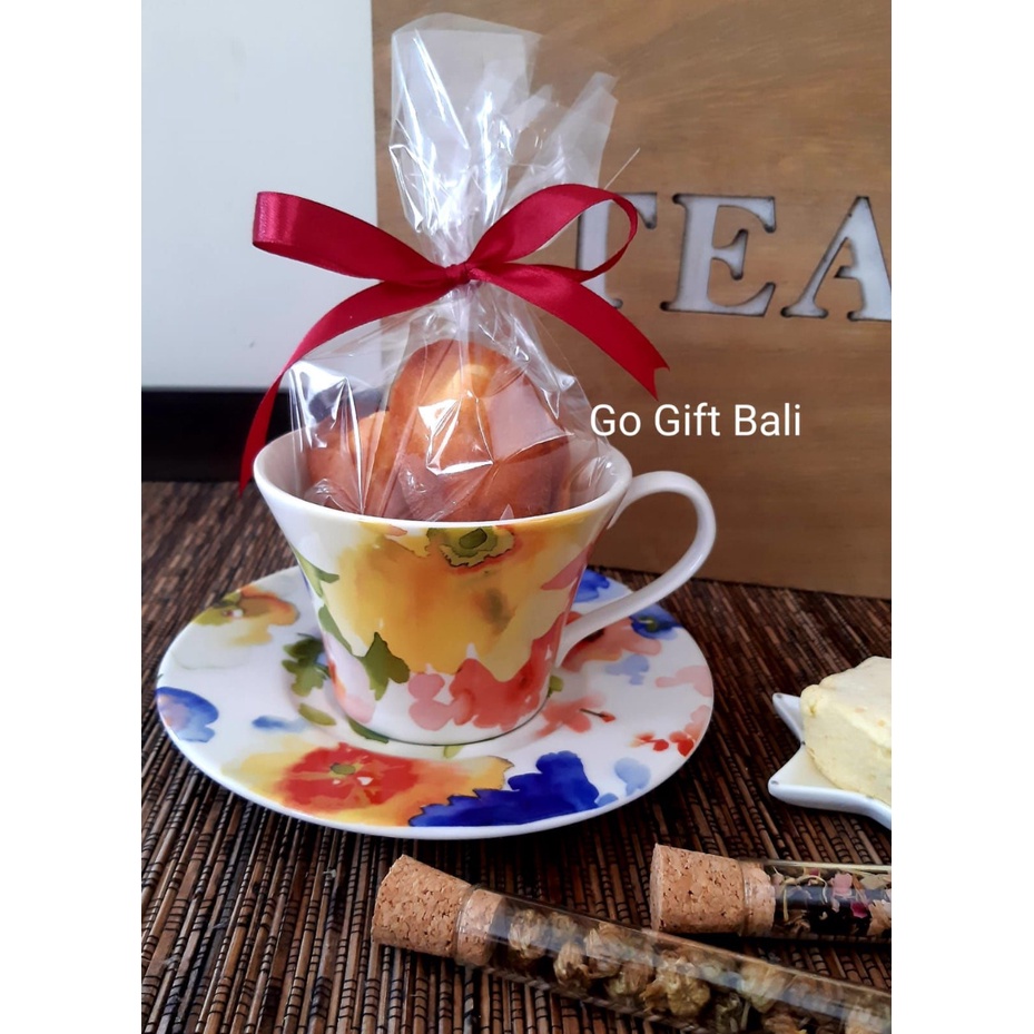 

Sweet Delight Tea Cup and Cake//Hampers Tea and Cake//Hampers Cake