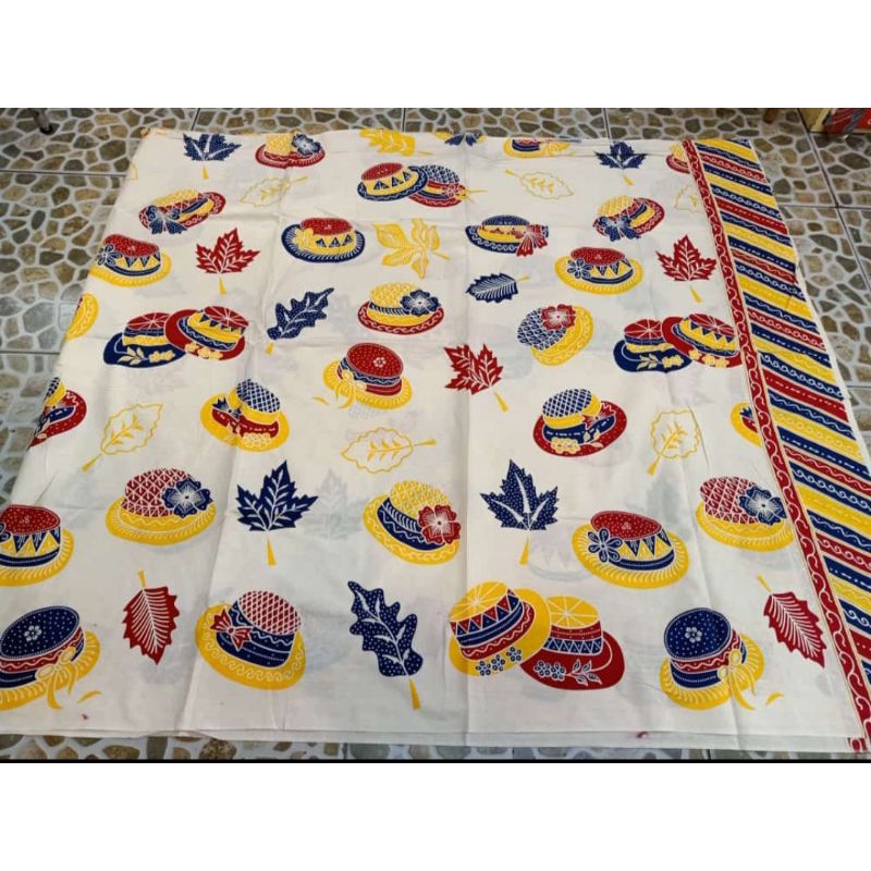 KAIN BATIK KATUN PRINTING KARAKTER MOTIF TOPI BUNDAR