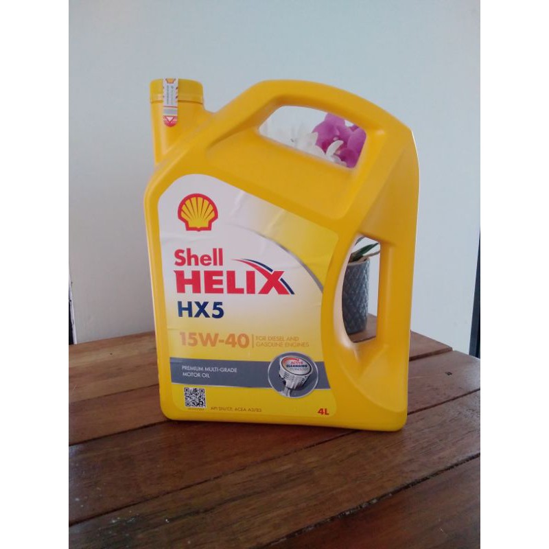 OLI MESIN MOBIL Shell Helix HX5