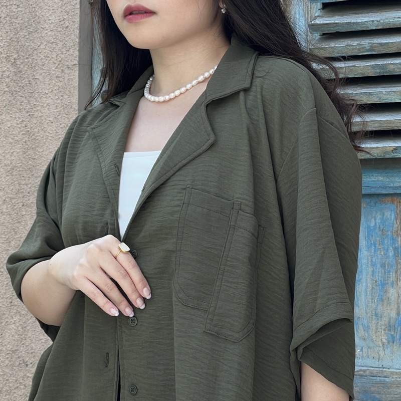 Kin Oversized Shirt (Kemeja Kantong / Kemeja airflow / kemeja bigsize / kemeja kantor / kemeja kuliah)