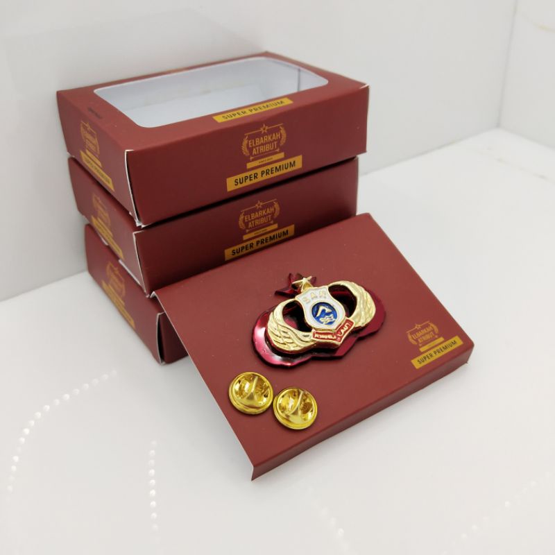 PIN SAR POLRI AKRILIK MERAH GOLD PLATED SUPER PREMIUM