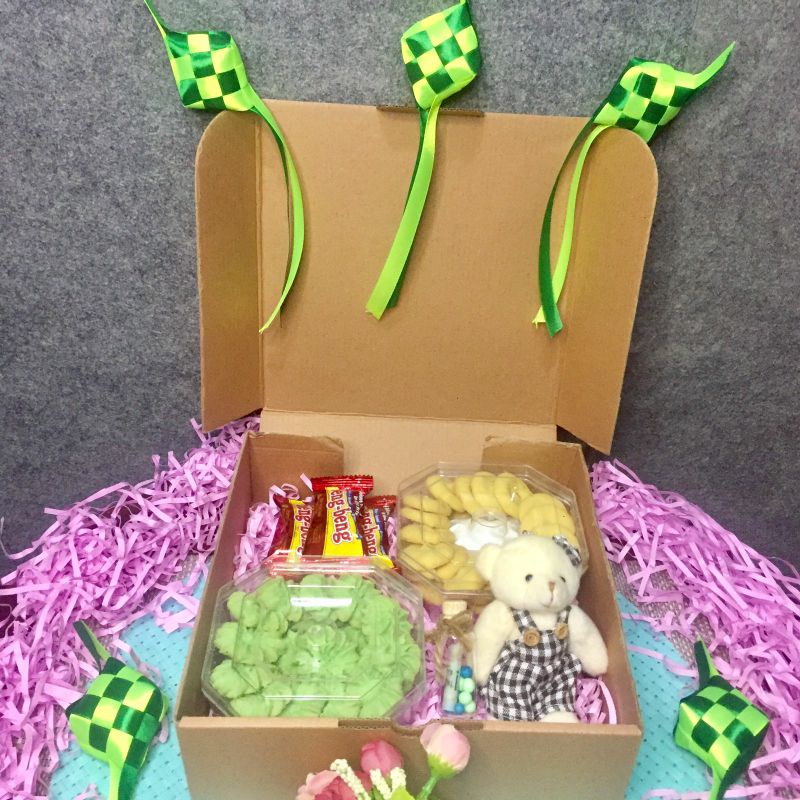 

Hampers/Parcel Lebaran murah THR Lebaran Paket Kue Kering