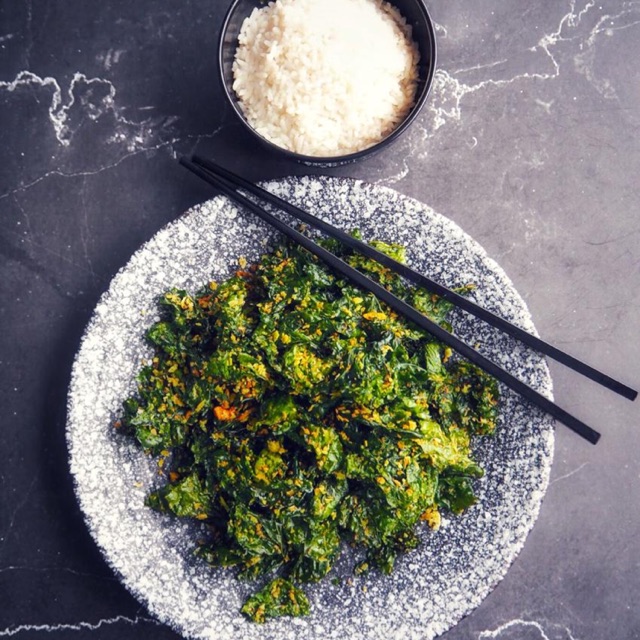 

Crispy Garlic Kailan