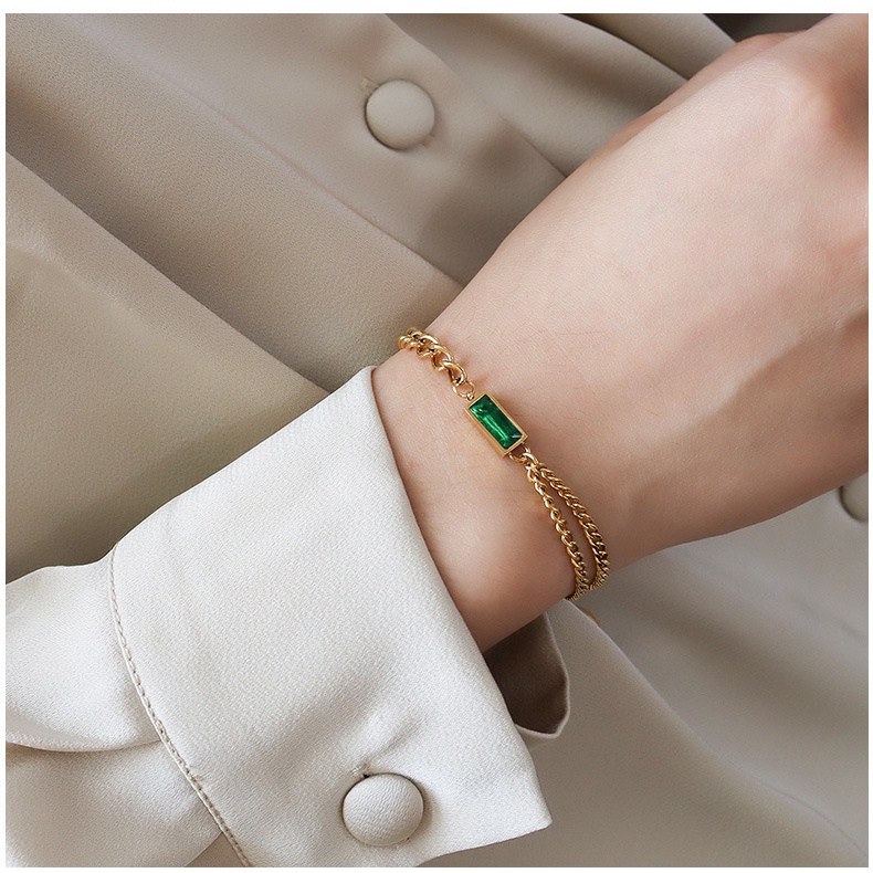 Gelang Kalung Dan Anting 18k Gold Emerald Untuk Wanita