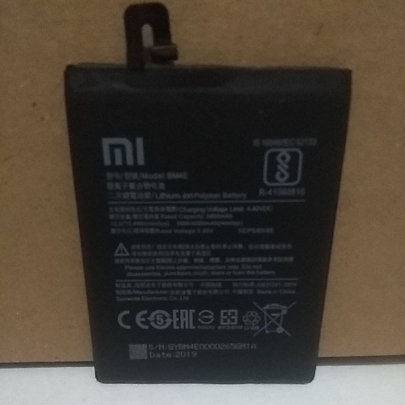BATERAI XIAOMI POCOPHONE F1 / BATRE POCOPHONE F1 / BM4E