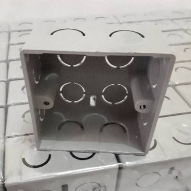 Inbow IB Mangkok Saklar Tanam Hiro Persegi