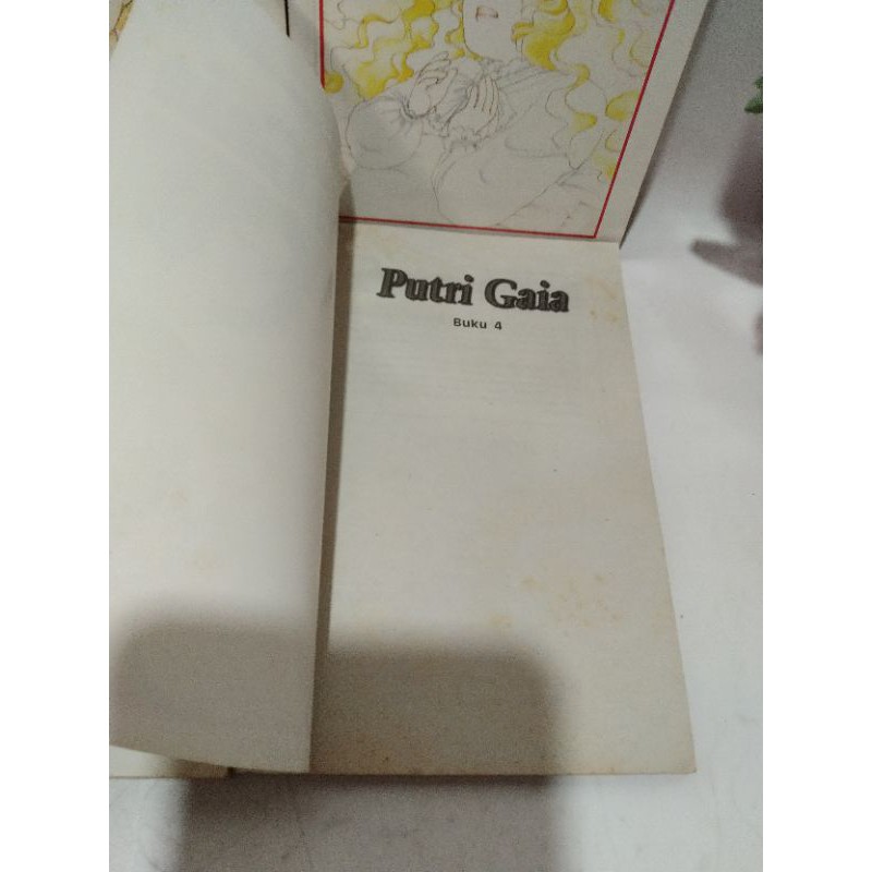 Putri gaia by yoko shoji