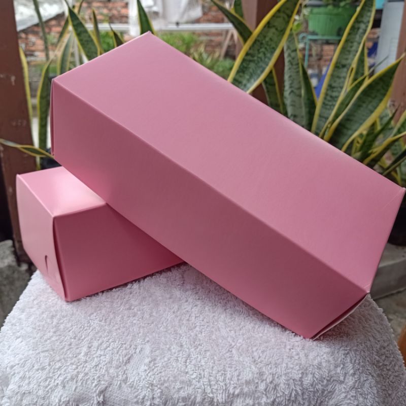 

box kue bolu gulung 22x10x7 / dus kue / box spiku isi 10 pcs