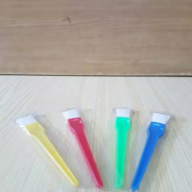 Kuas plastik - kuas kue - kuas masker murah