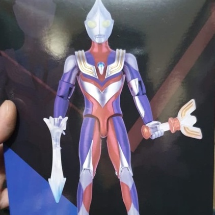 SHF Ultraman Tiga Action Figure
