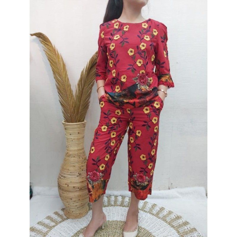 STELAN ATASAN BLOUSE DAN CELANA CHIBI PREMIUM