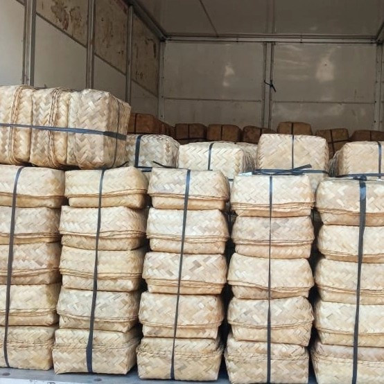 

[ Halodul ] besek bambu 20x20 sepasang