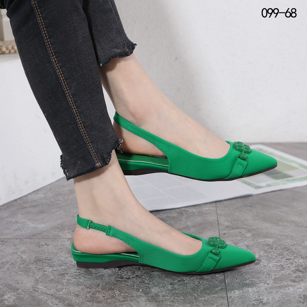 Satin B-Logo Flat Shoes 099-68