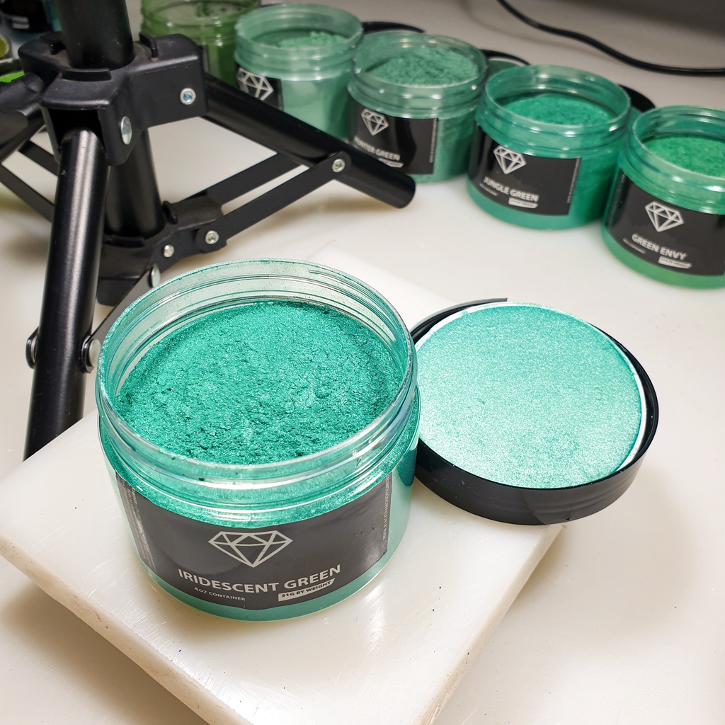 

PEWARNA BUBUK RESIN CLAY BLACK DIAMOND SINGLE TONE IRIDESCENT GREEN