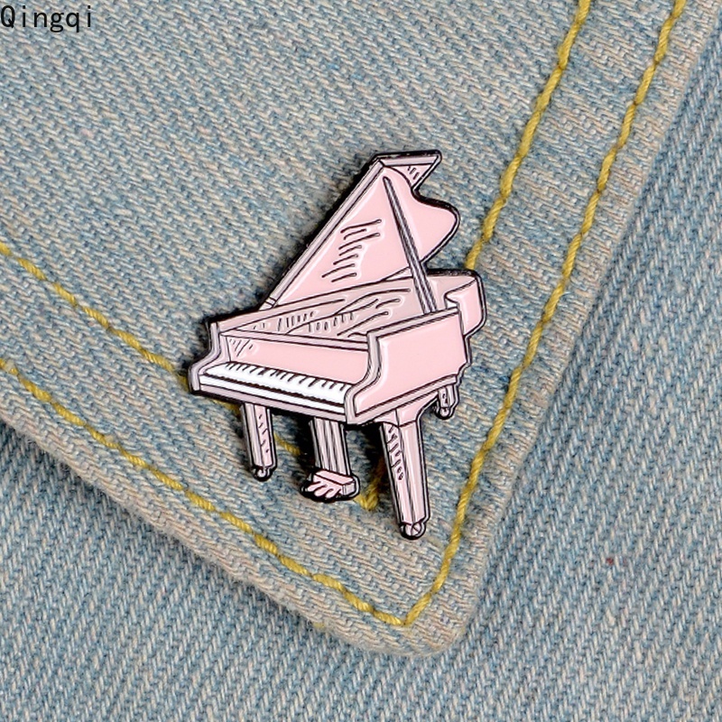 Bros Pin Enamel Bentuk Piano Warna Pink Untuk Aksesoris Pakaian Anak