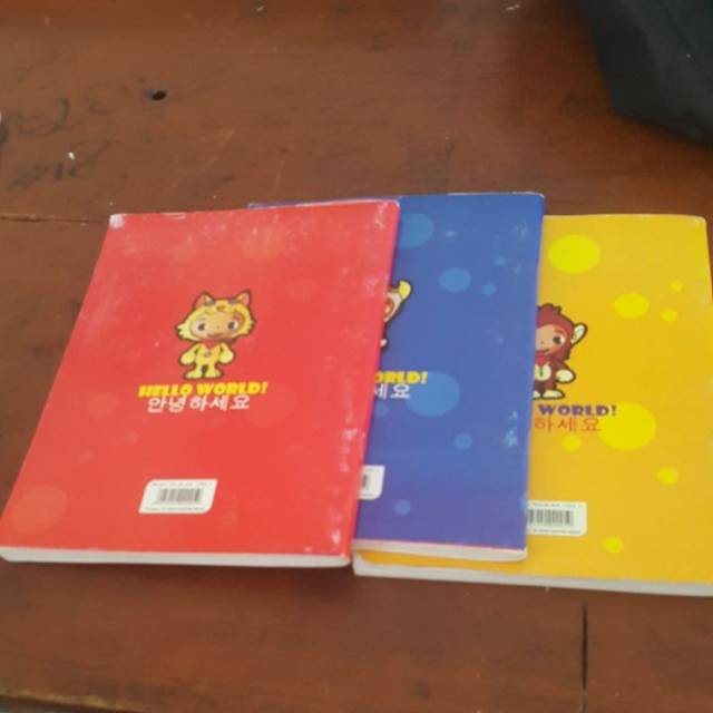 

Buku Tulis Tebal