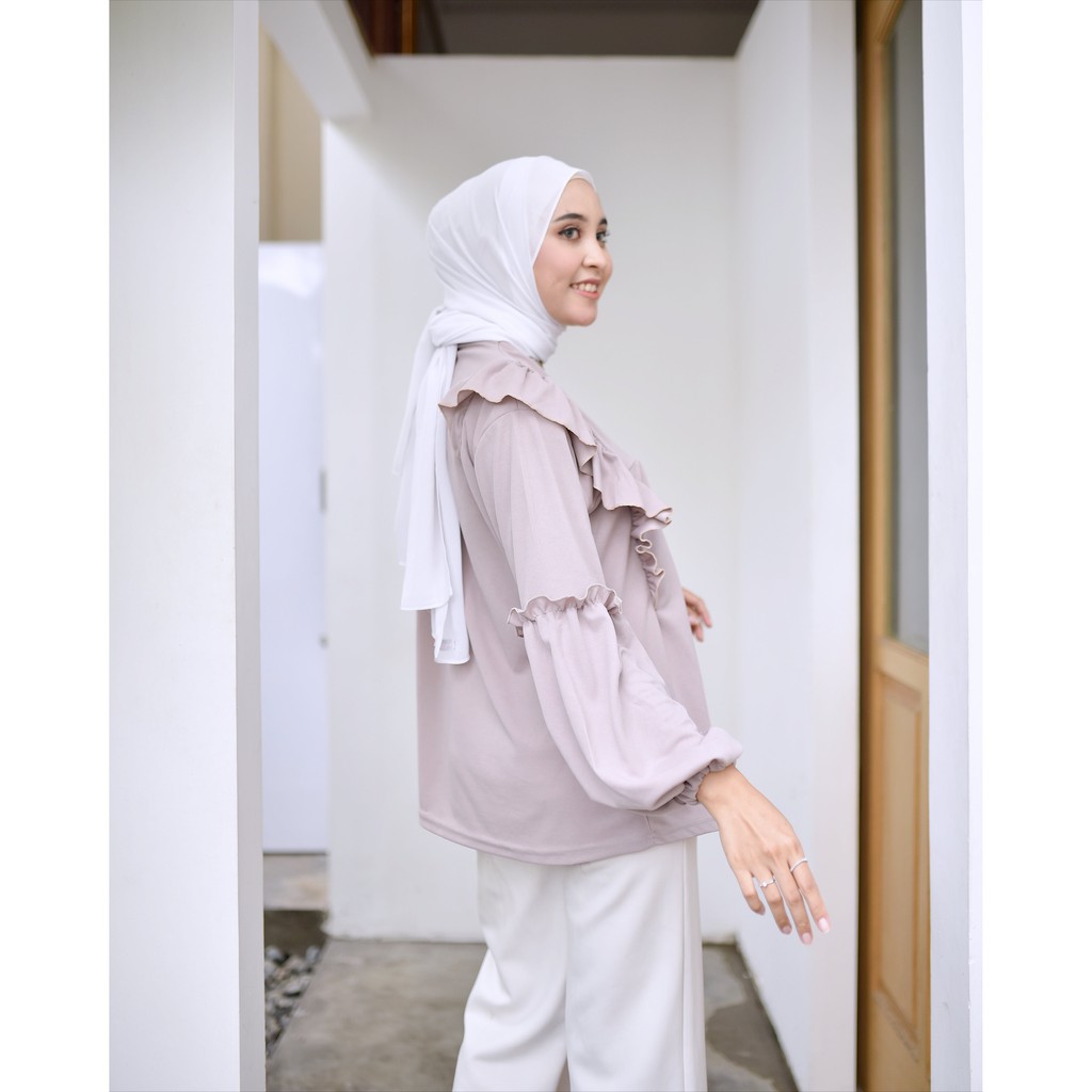 Yola Blouse - atasan lengan balon