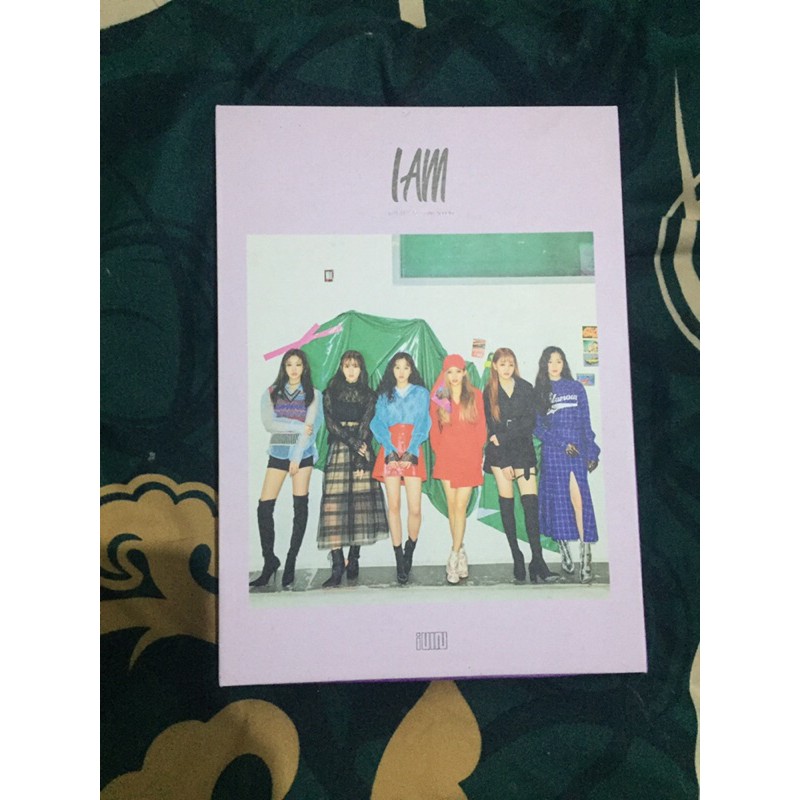 G-IDLE album I AM first album