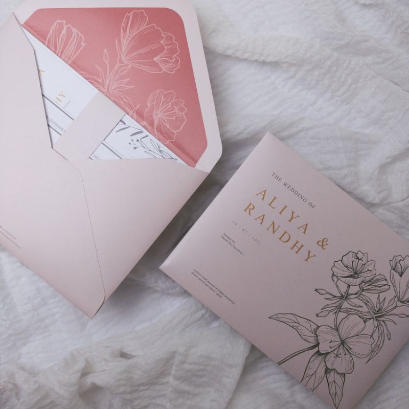 UNDANGAN NIKAH SATUAN MINIMAL ORDER 2 PCS UNDANGAN HARDCOVER MODEL AMPLOP