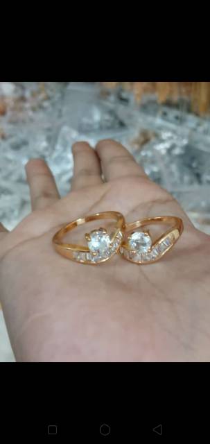 Cincin motif  mata satu diatas