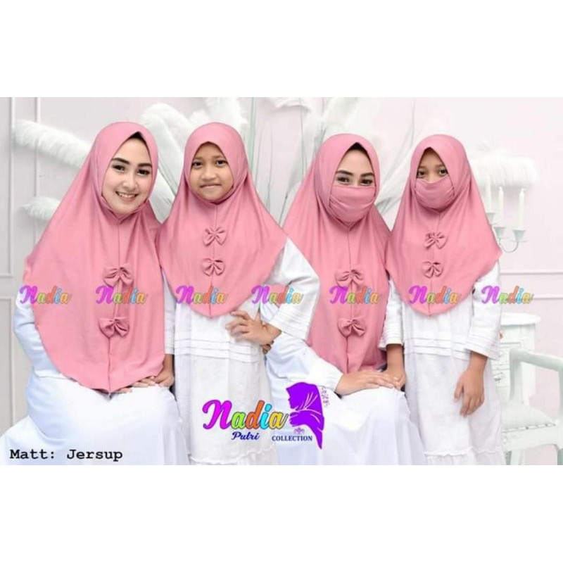 

Aretha Ibu dan Anak Pita 3b