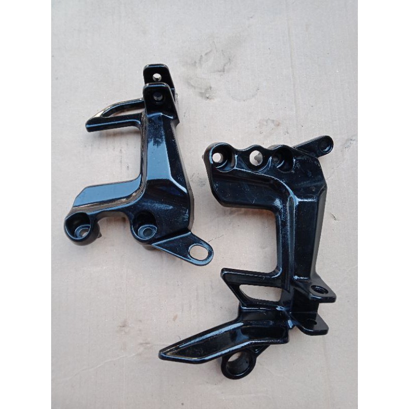 Footstep step postep bostep dudukan pijakan kaki belakang Jupiter Z1 ori