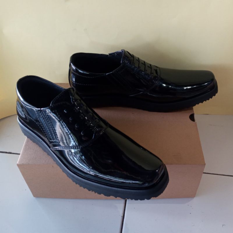 Sepatu PDH Pendek Kilap TNI POLRI Security Dishub terbaru by Wor Army Boots