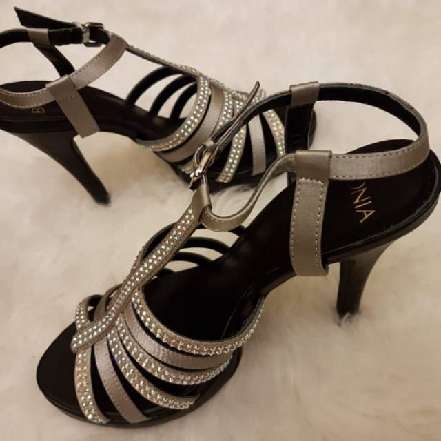 Heels bonia original