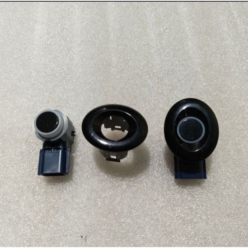 sensor parkir/mundur Mitsubishi Pajero Original