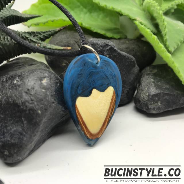 Kalung Resin / Kalung Resin Murah / Kalung Resin liontin / Kalung resin Pria / Kalung Outdoor