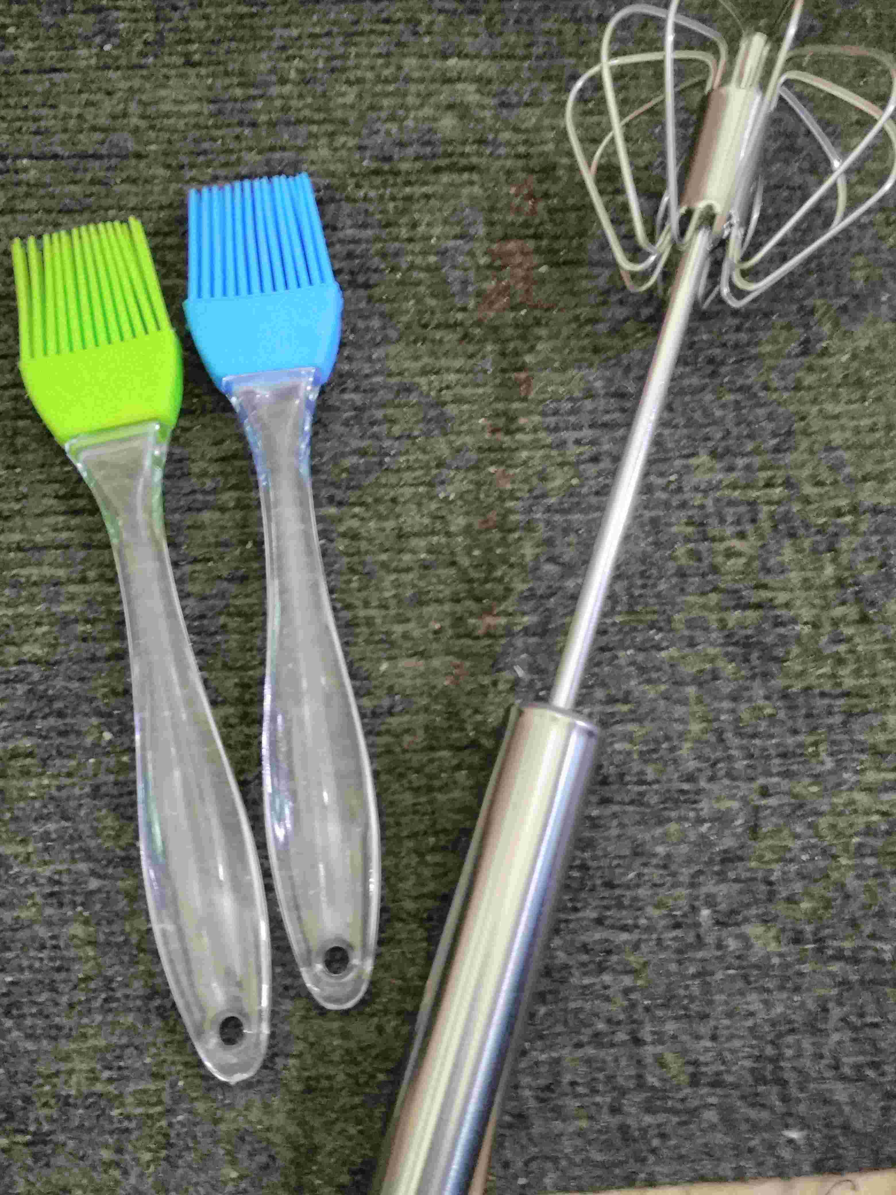 Better Beater Hand Mixer Manual Penggocok Telur Praktis