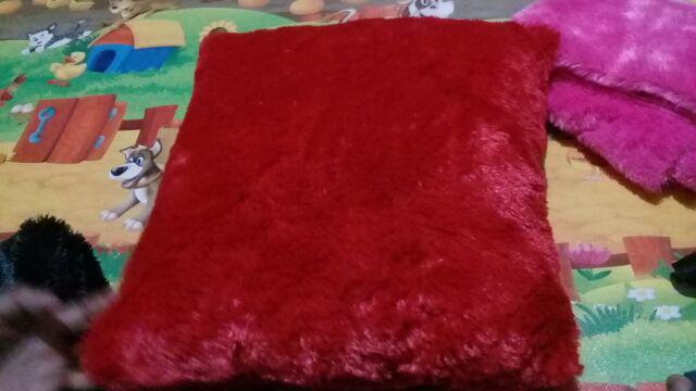 Bantal Rasfur Kotak Bulu Halus N Empuk Isi Dakron