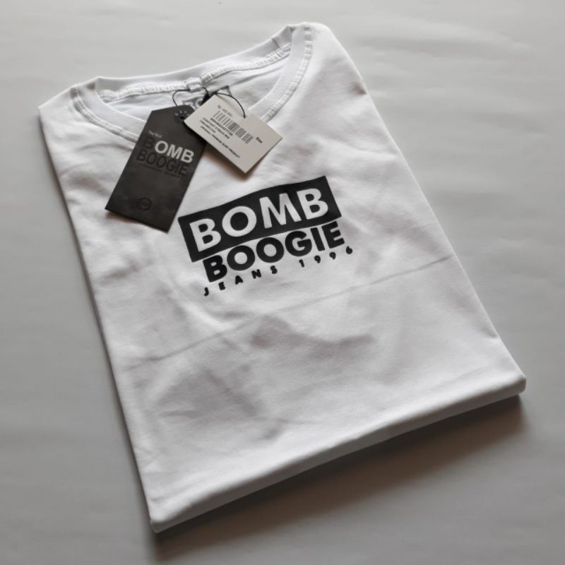 (BAJU) KAOS DISTRO PRIA SURFING BOMBOOGIE MURAH COD WARNA PUTIH PREMIUM BIGSIZE