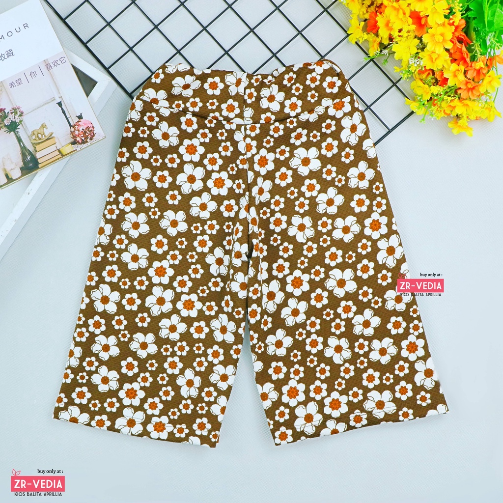 Kulot Motif uk 6-7 Tahun / Celana Anak Perempuan 3per4 Celana Pendek Pants Adem Cullotes Kiosbalitaaprillia