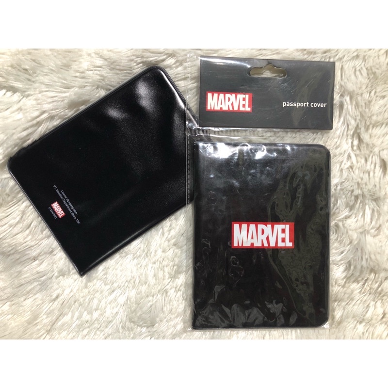 PASSPORT COVER DISNEY/PASSPORT COVER MARVEL