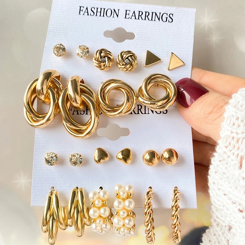 AY(CN) Fashion Pearl Resin Stud Earrings 6 Pairs/Set Circle Butterfly Gold Metal Earring Women Jewelry Accessories