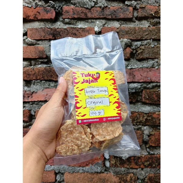 

Krippe 200 Gram Kripik Tempe Cemilan Tukujajan
