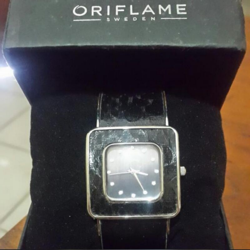 jam tangan sophie martin