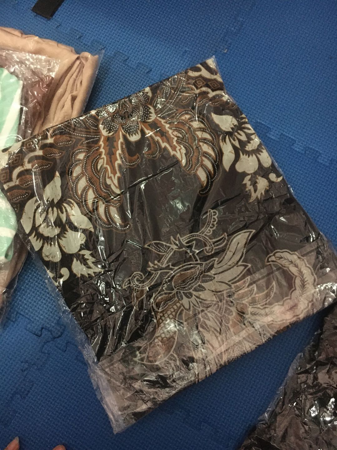 Atasan Batik Wanita Kerja Kantor Batik Artodomoro