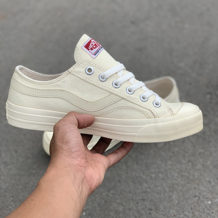 Sepatu Ventela Public Low Black Natural Original Sneakers Pria Wanita Ventella Vantela Public Low