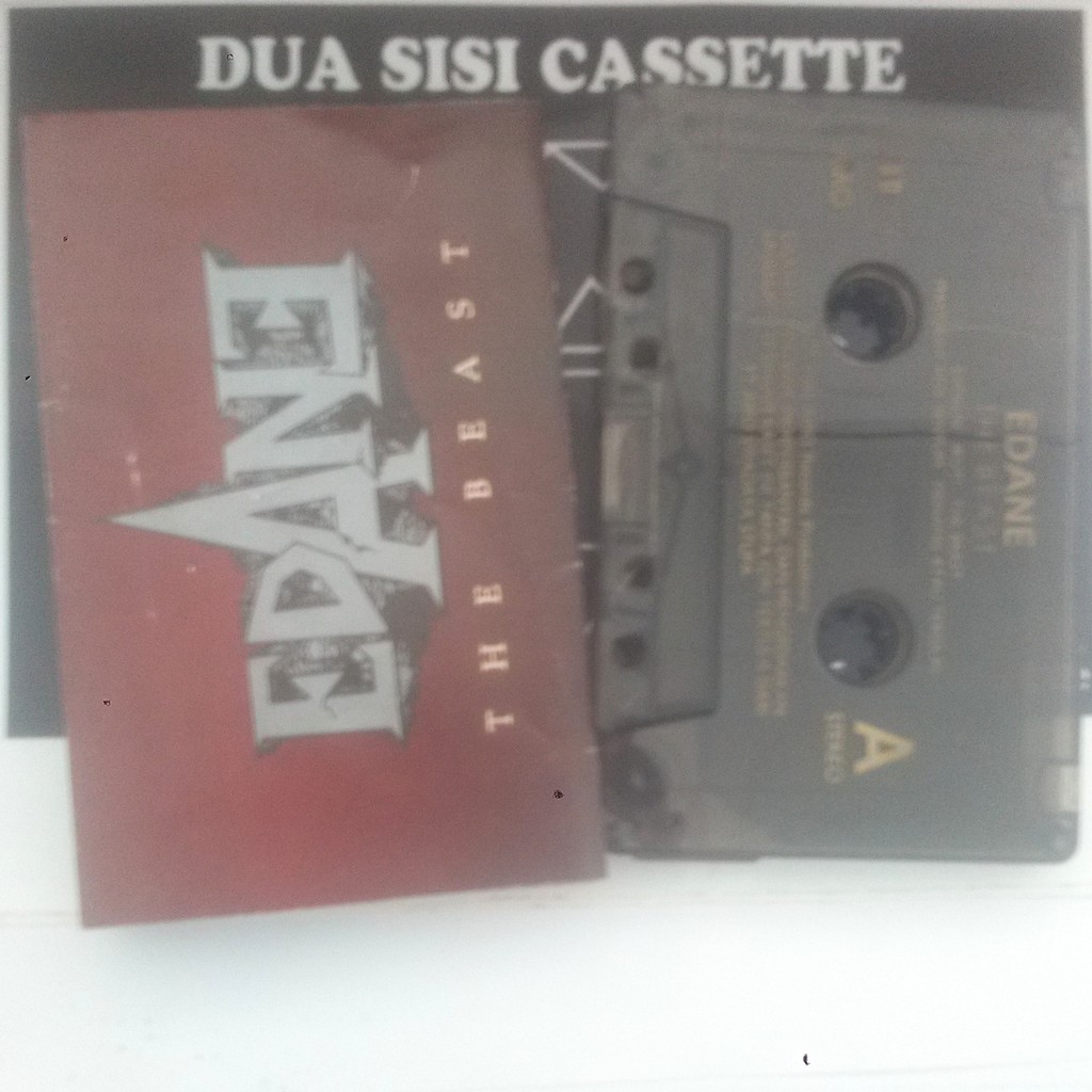 Kaset pita edane - the beast
