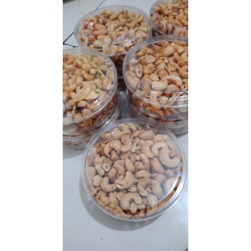 

kacang mente bawang asin original