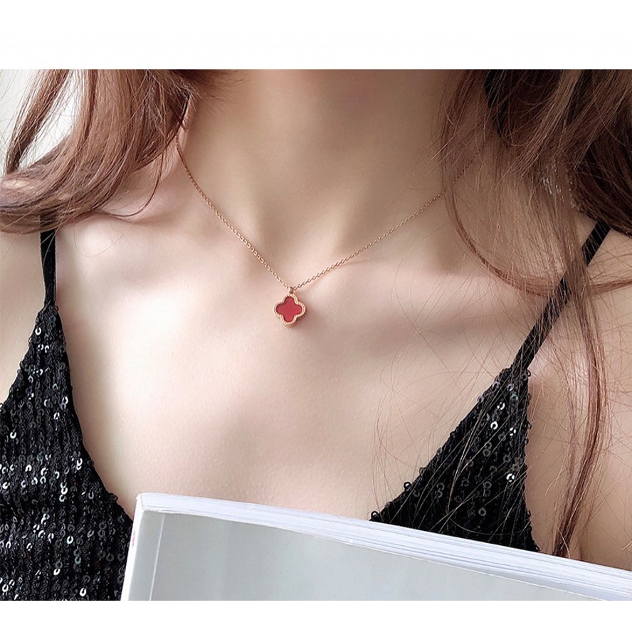 Women Korean Fsahion Four Leaf Clover Alloy Acrylic Pendant Necklace