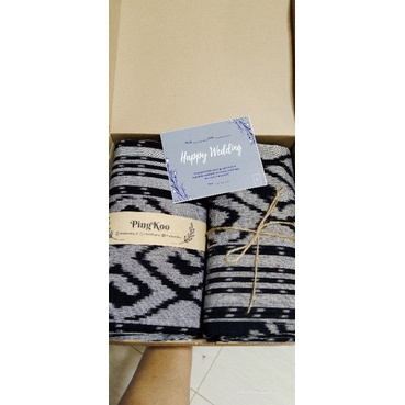 HAMPERS PERNIKAHAN/ KADO PERNIKAHAN/ KADO ULANGTAHUN/ KADO WISUDA/ KADO/ HAMPERS/ KAIN TENUN