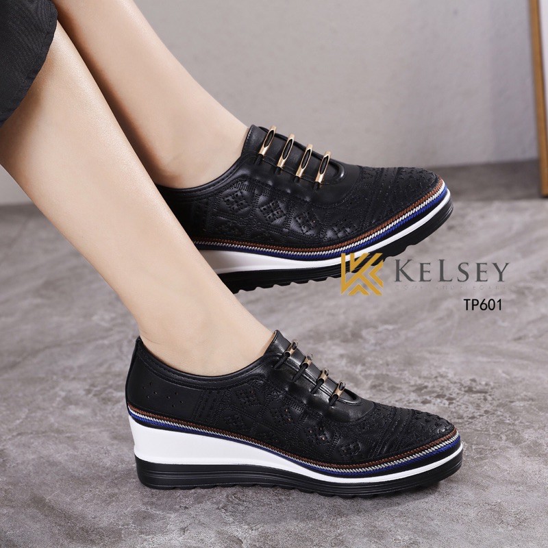 Kelsey Sepatu Wedges Wanita TP601