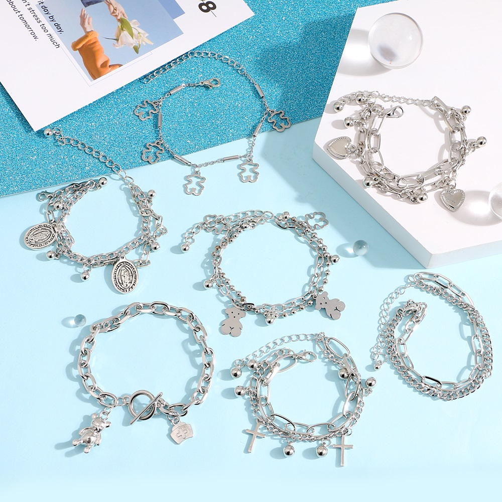 Gelang Rantai Bentuk Hati Warna Silver Gaya Retro Korea Untuk Wanita