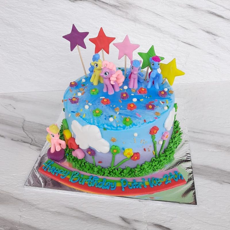 

Kue Ulang Tahun