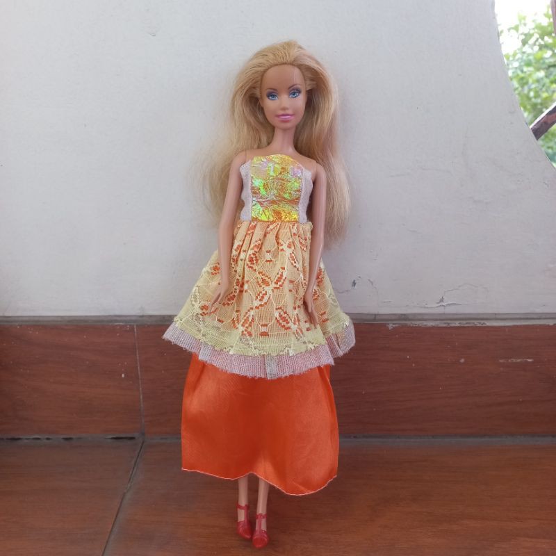 Boneka Barbie Mattel Preloved-Second doll